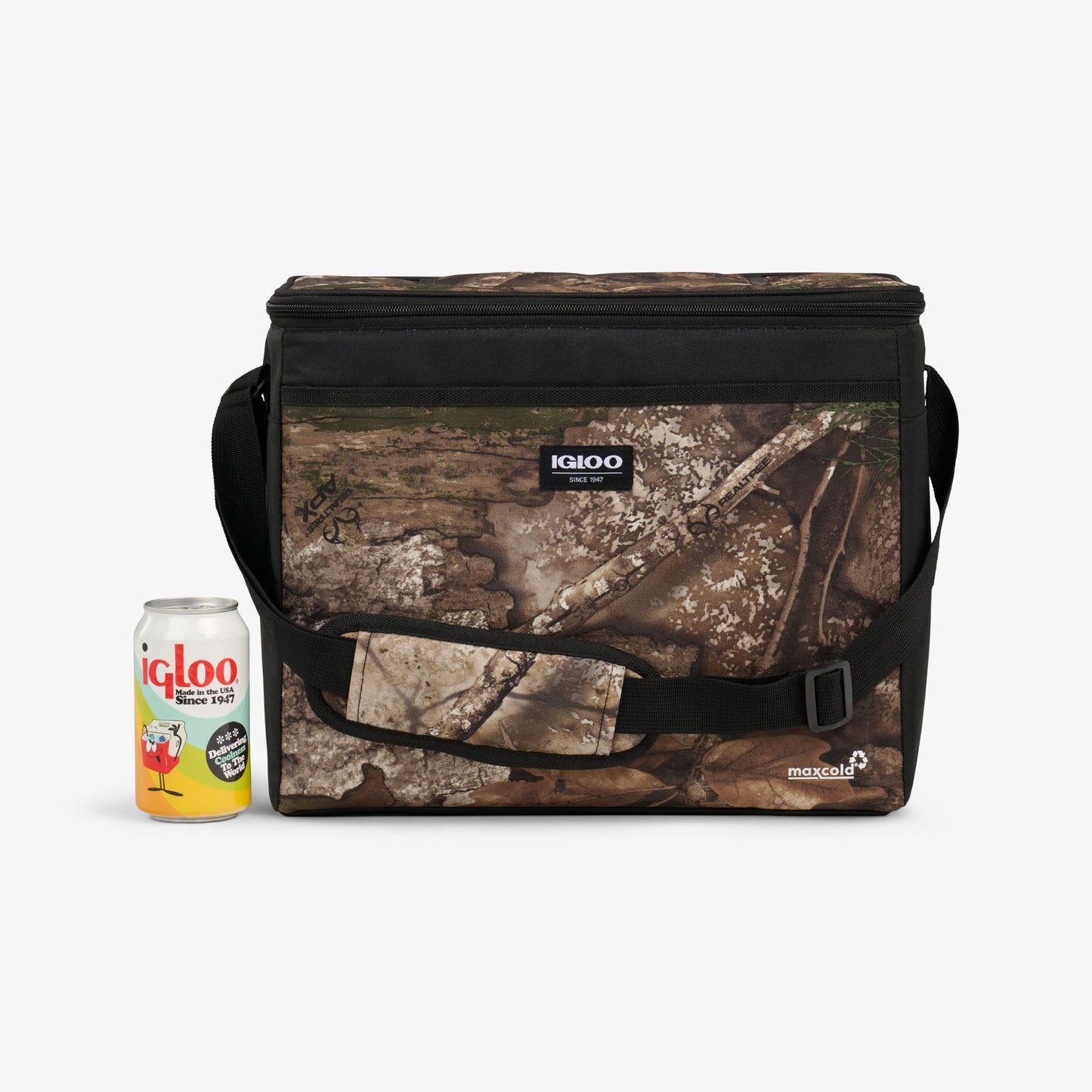 realtree-apx-hlc-28-can-bag-e7 00064354-P-2025.jpg