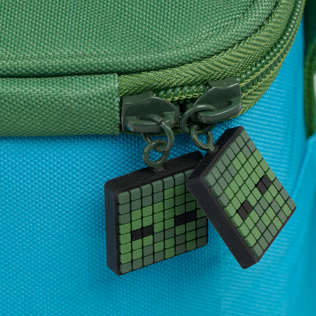 minecraft-chicken-jockey-square-lunch-cooler-bag-s2 00027778-Z.jpg