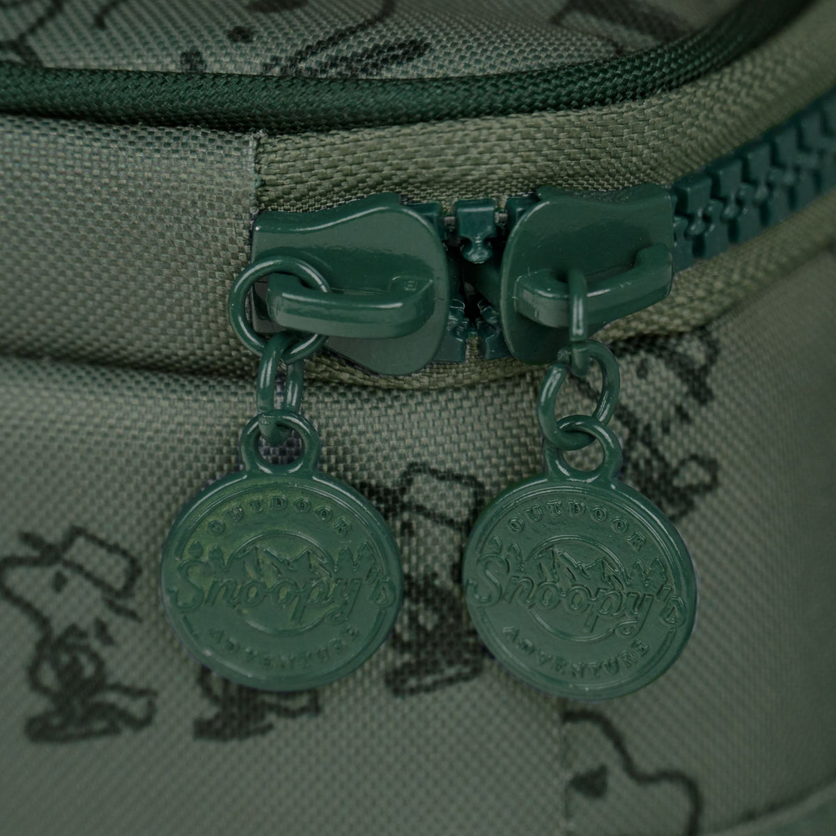 peanuts-beagle-scouts-square-lunch-cooler-bag-r9 00027846-Z.jpg