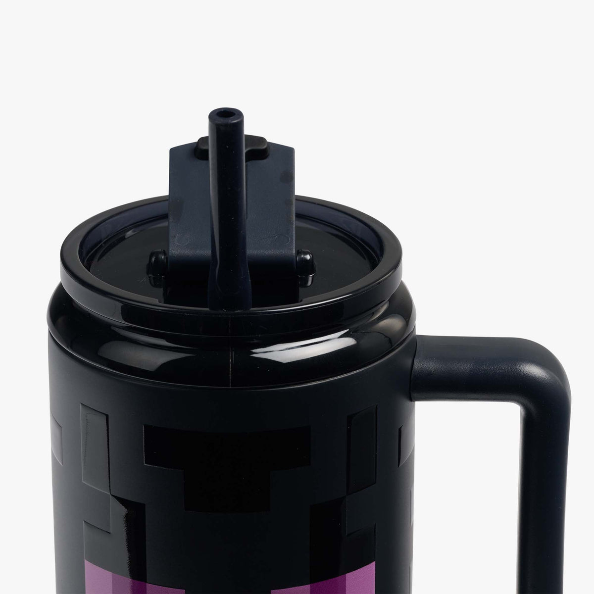 minecraft-enderman-32-oz-travel-mug-p8 00027992-STRW.jpg
