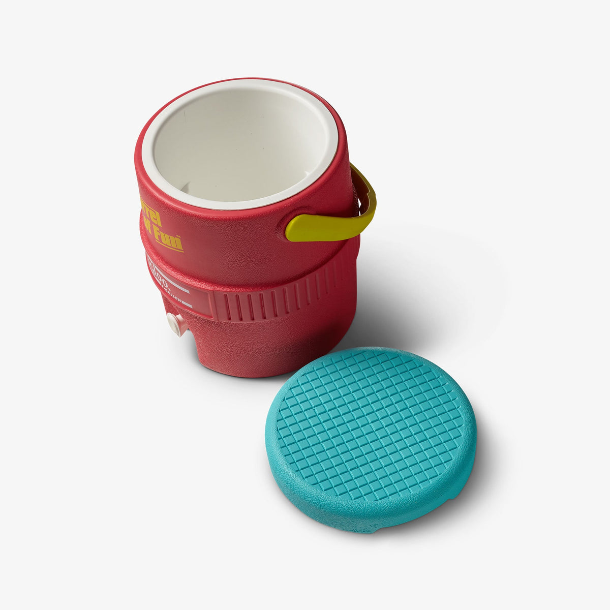 retro-barrel-of-fun-2-gallon-jug-k0 00031410-O2.jpg