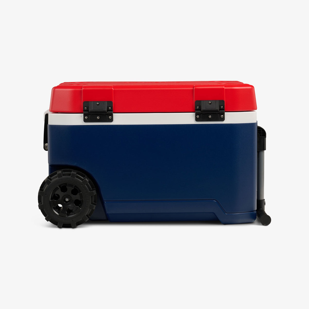 trailmate-75-qt-roller-cooler-u0 00035111-BK.jpg