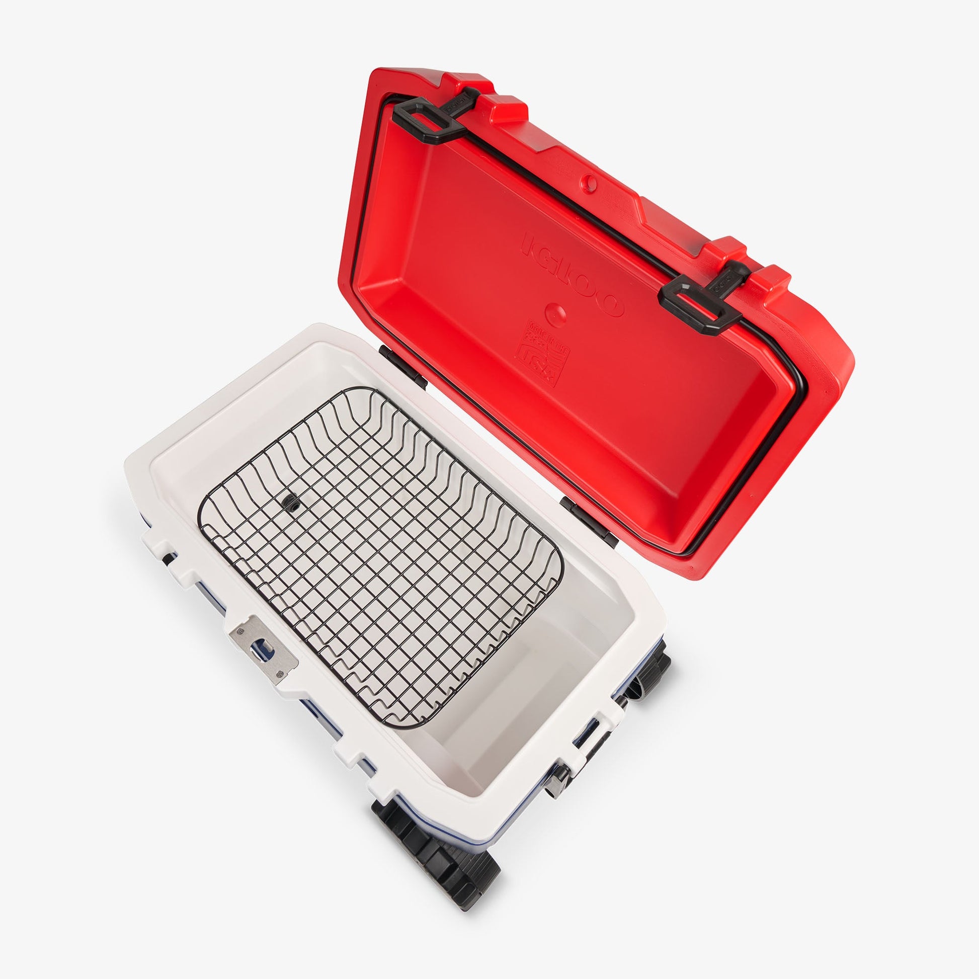 trailmate-75-qt-roller-cooler-u0 00035111-O3.jpg