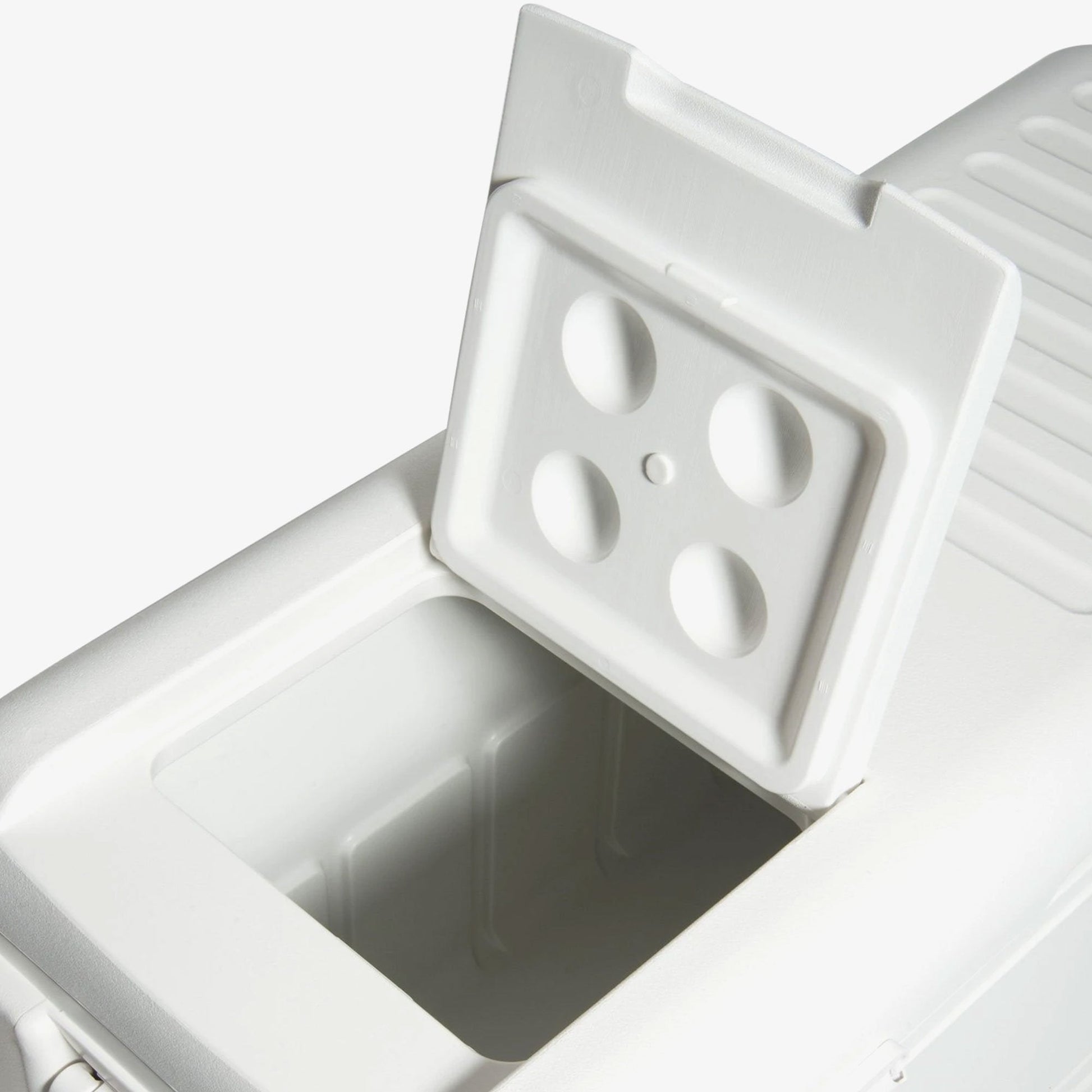 quick-and-cool-150-qt-cooler-a4 00044363-quick-and-cool-150-qt-cooler-cu-open-hatch_2c6197ae-88fc-4867-ad4f-5e48e4b855e0.jpg