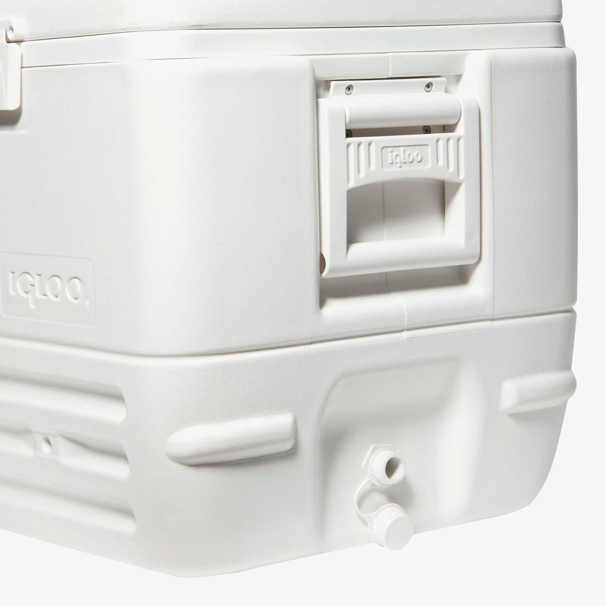 quick-and-cool-150-qt-cooler-a4 00044363-quick-and-cool-150-qt-cooler-side_d261c6aa-cd7b-40f6-b463-5023d91df276.jpg