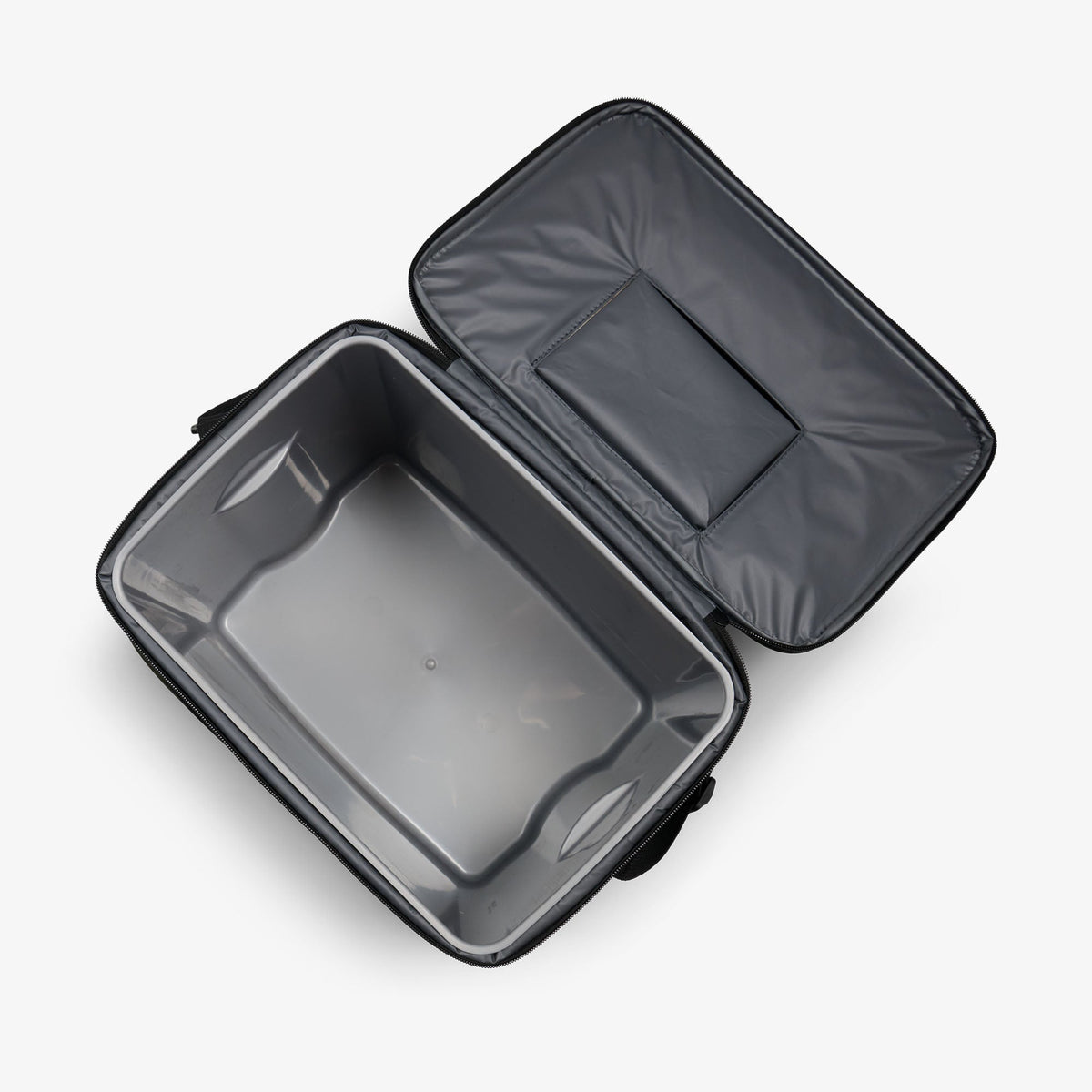 realtree-apx-hlc-28-can-bag-e7 00064354-O2-2025.jpg