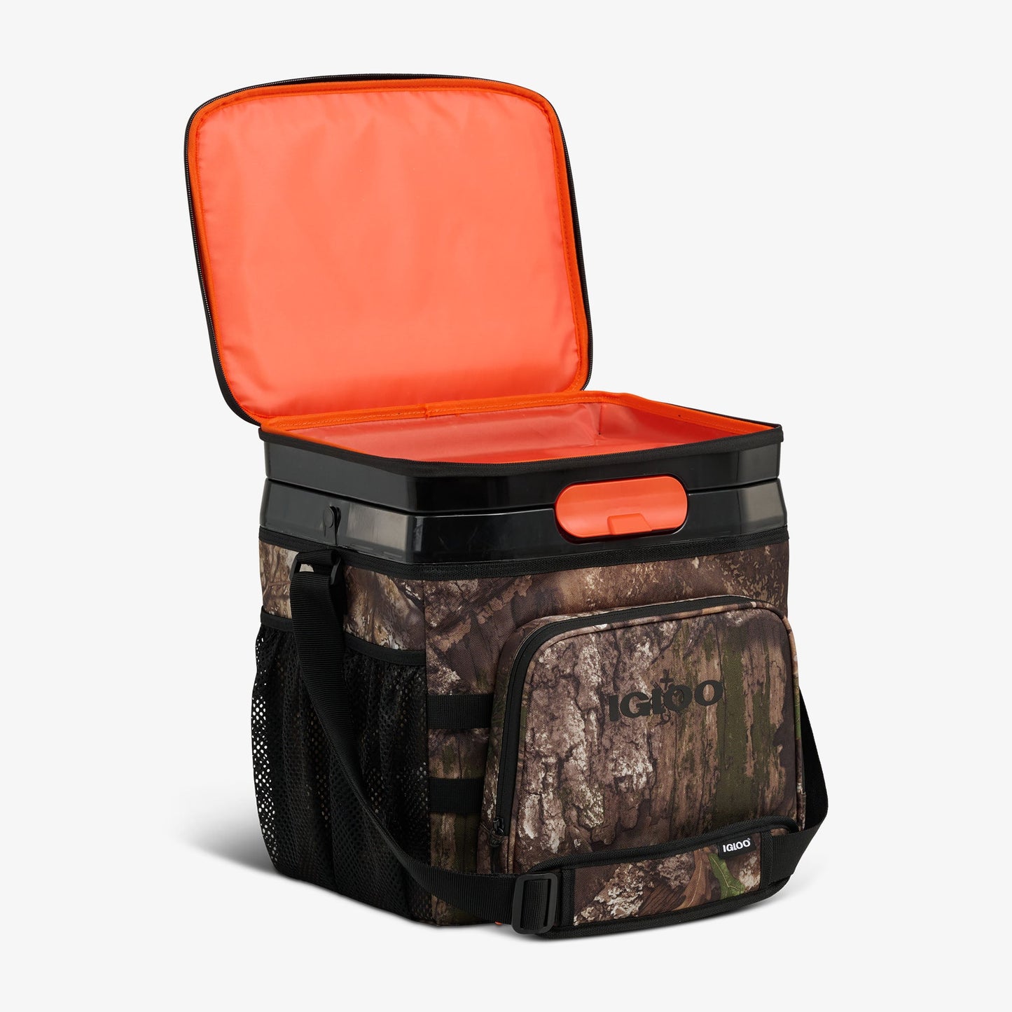 realtree-apx-cool-fusion-26-can-cooler-bag-o5 00066779-O4.jpg