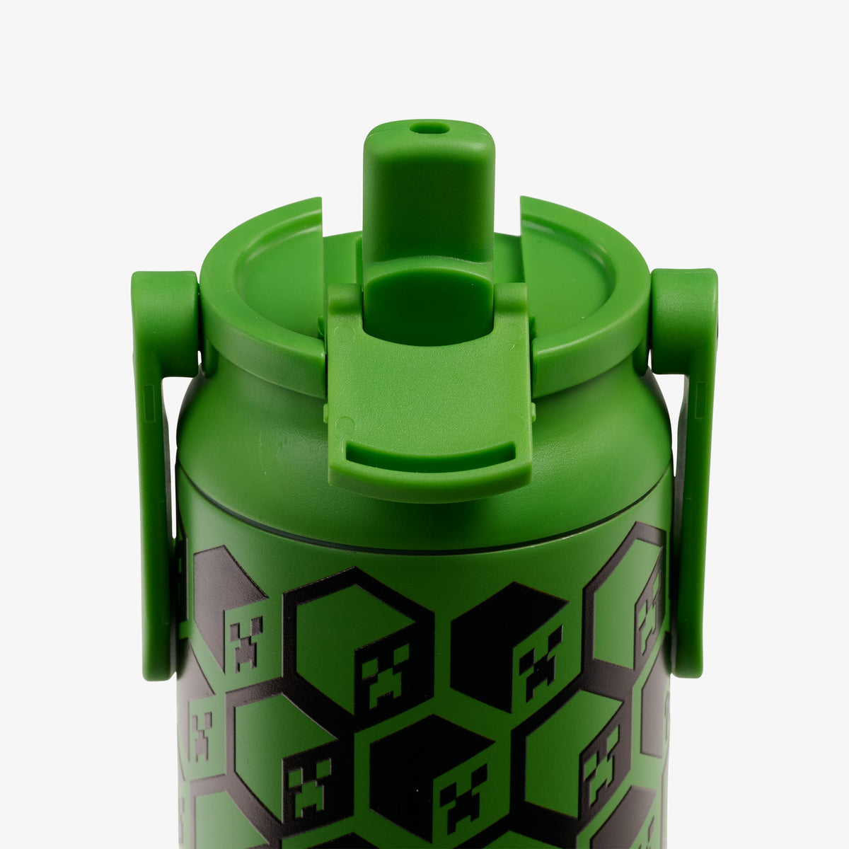 minecraft-creeper-glow-in-the-dark-20-oz-bottle-n0 00071605-L2.jpg